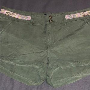 Beaded waist army green shorts